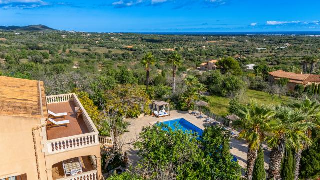 Rural Villa Can Roca