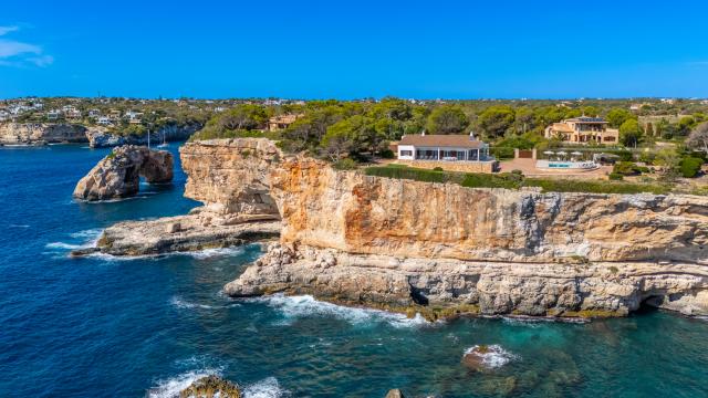 Urban Villa Can Ferrando