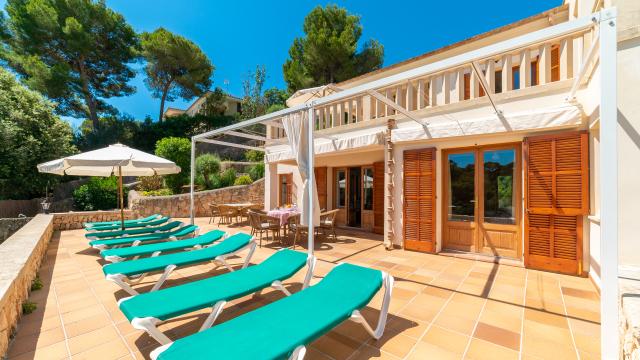 Urban Villa Sa Trona