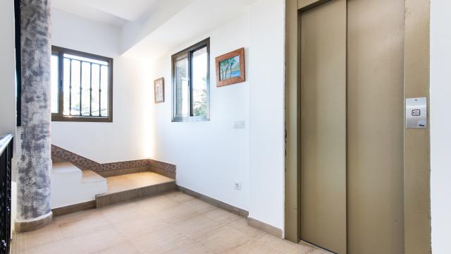 Urban Villa Cap Vermell