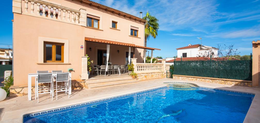 Rural Villa Tres Soles