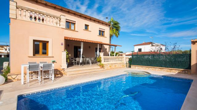 Rural Villa Tres Soles