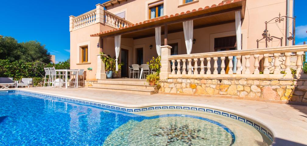 Rural Villa Tres Soles