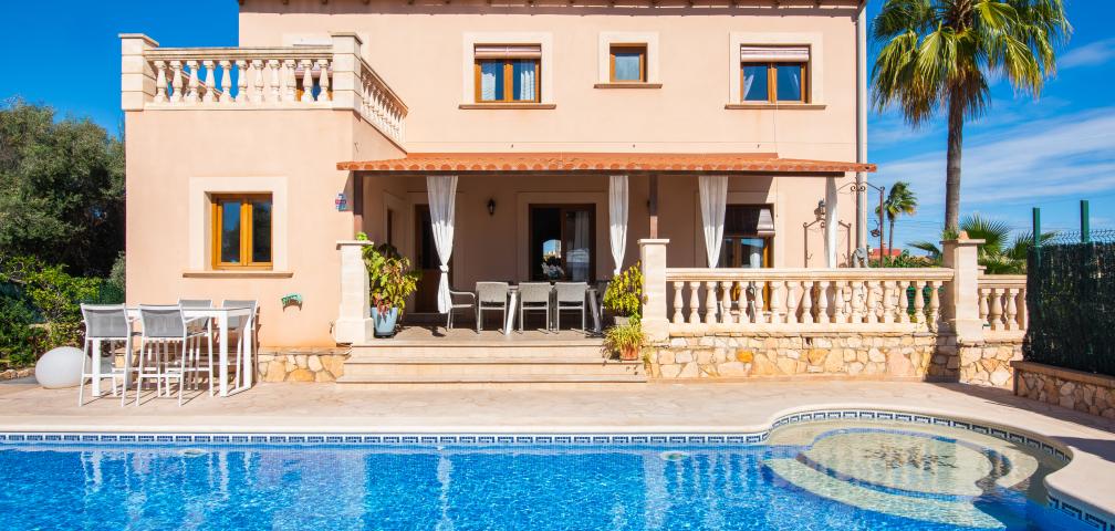 Rural Villa Tres Soles