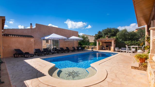 Rural Villa Tres Soles