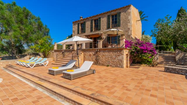 Rural Villa Grandiosa