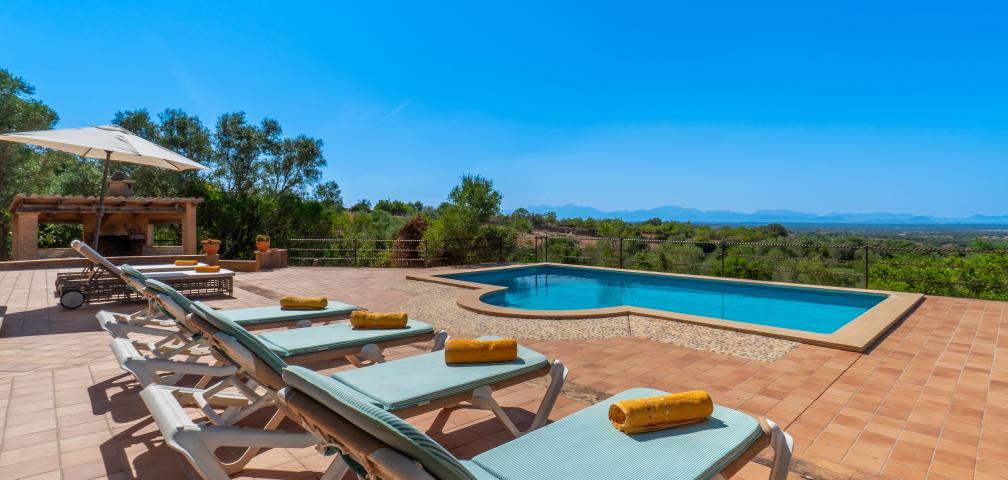 Rural Villa Grandiosa