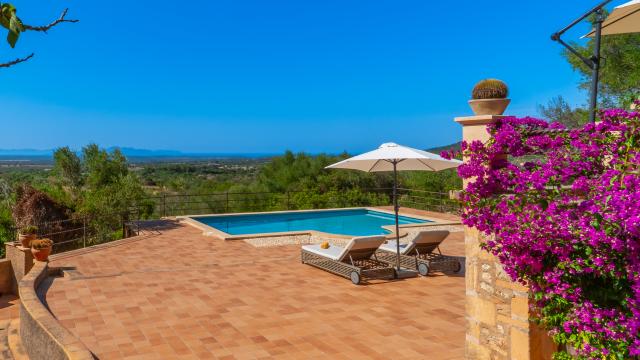 Rural Villa Grandiosa