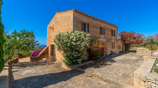 Rural Villa Grandiosa