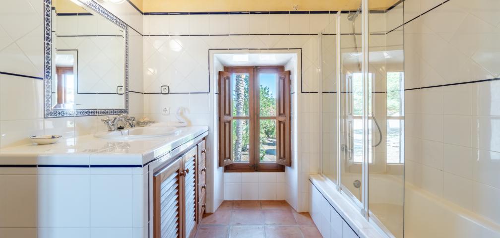 Rural Villa Grandiosa