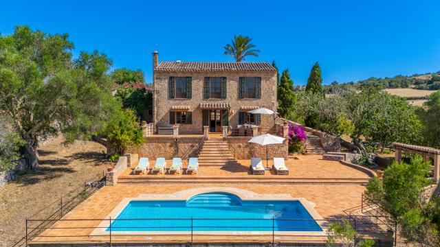 Rural Villa Grandiosa