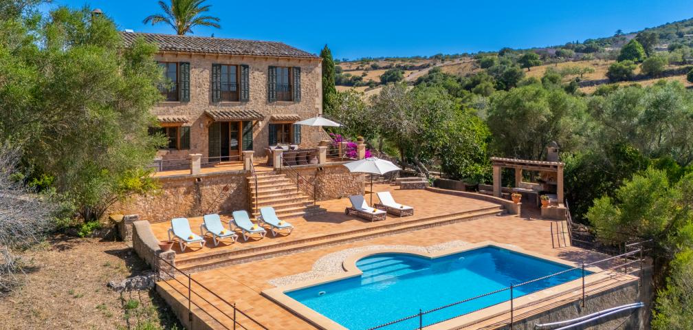 Rural Villa Grandiosa