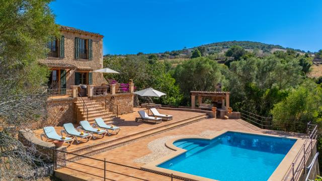 Rural Villa Grandiosa