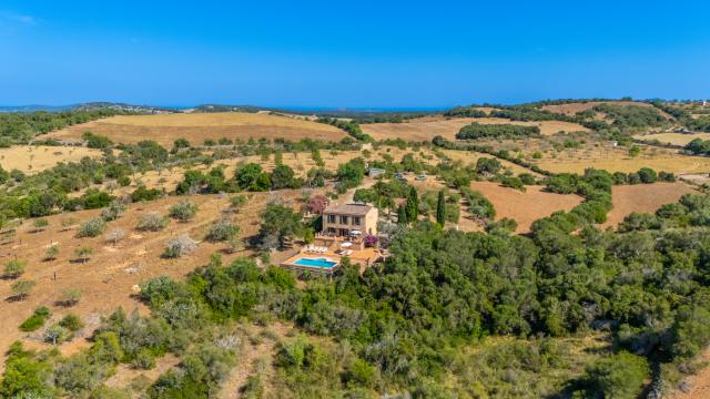 Rural Villa Grandiosa