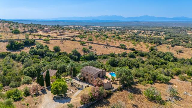 Rural Villa Grandiosa