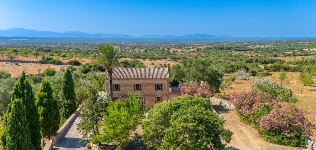Rural Villa Grandiosa