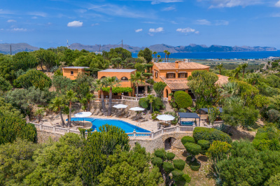 Rural Villa Oscols