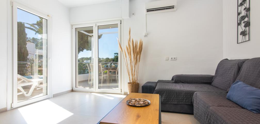 Urban Apartment Bungalow 25