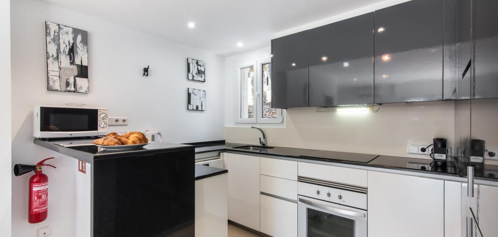 Urban Apartment Bungalow 25