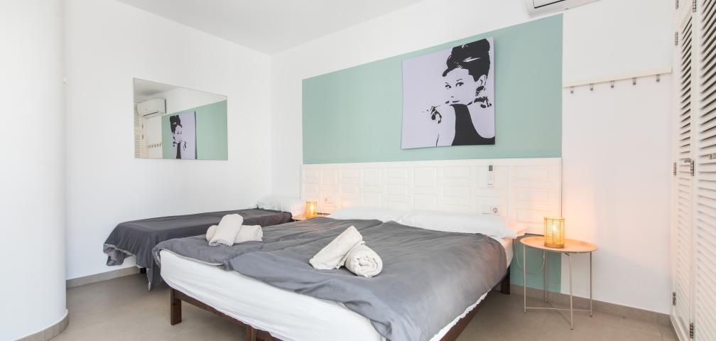Urban Apartment Bungalow 25