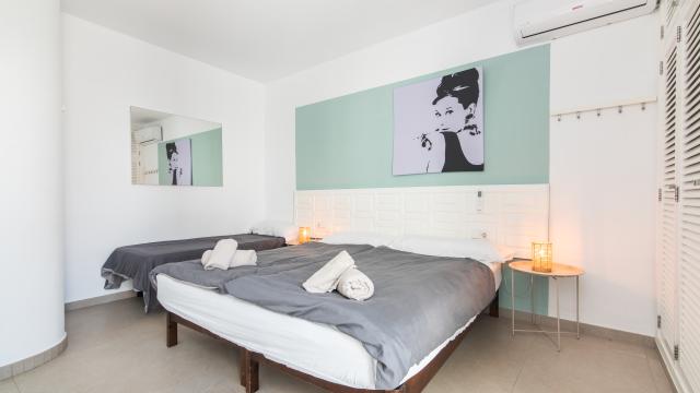 Urban Apartment Bungalow 25