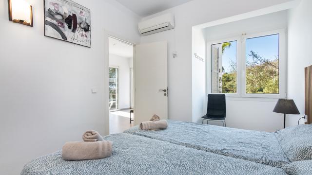 Urban Apartment Bungalow 25