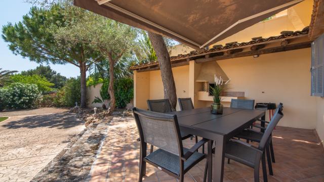 Rural Villa Olivo de Son Jaumell