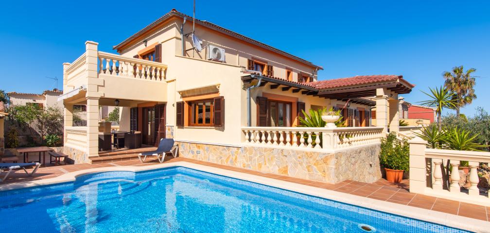 Urban Villa Manrique