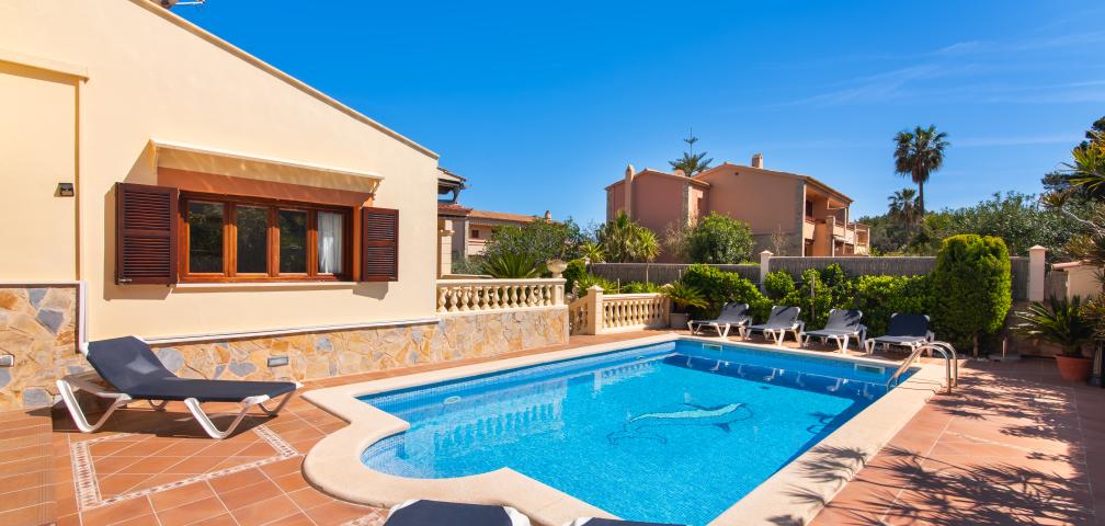 Urban Villa Manrique