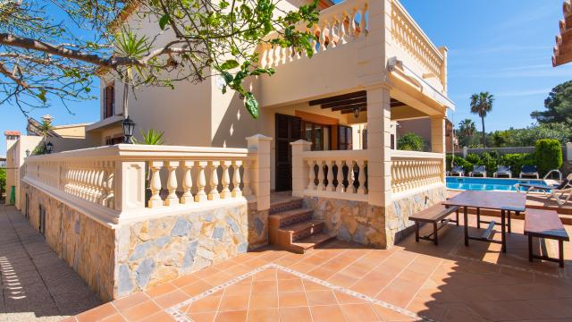 Urban Villa Manrique