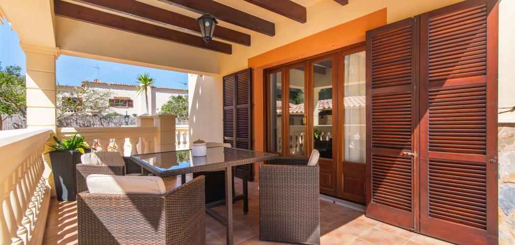 Urban Villa Manrique