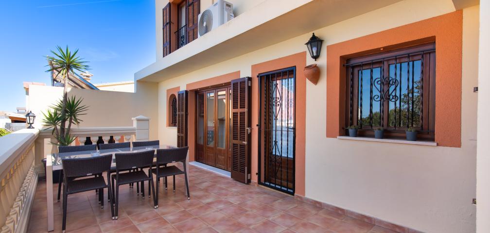 Urban Villa Manrique