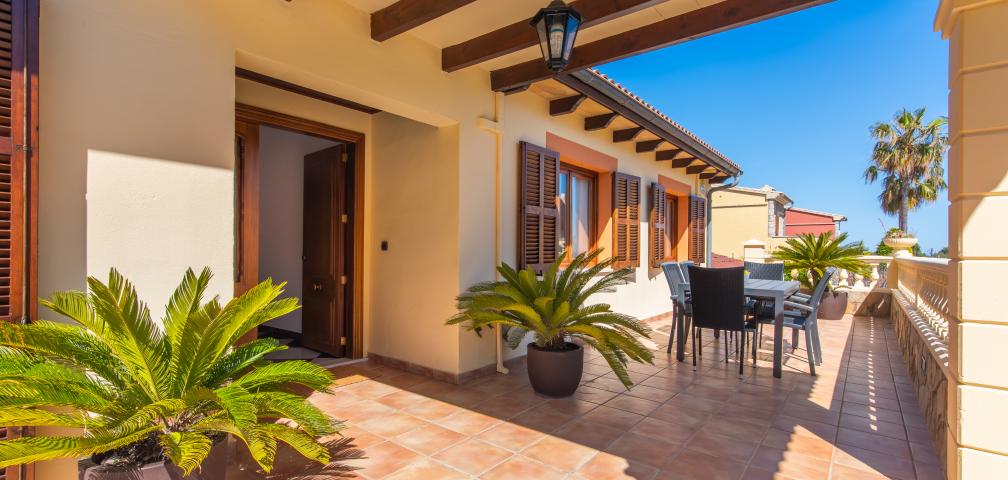 Urban Villa Manrique