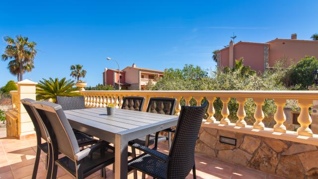 Urban Villa Manrique