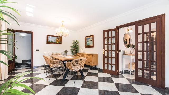Urban Villa Manrique