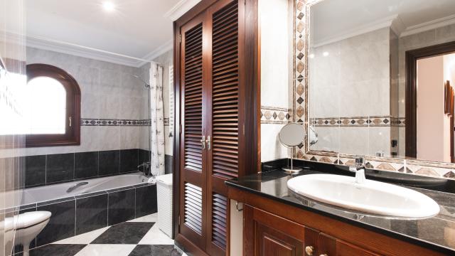 Urban Villa Manrique
