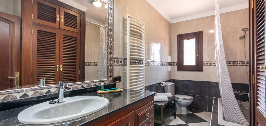 Urban Villa Manrique