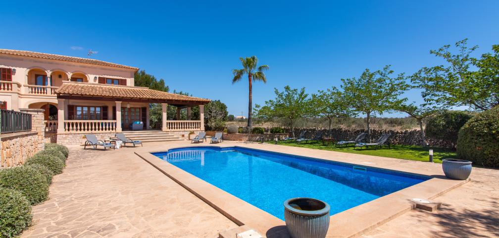 Rural Villa Sa Copinya  Blanca
