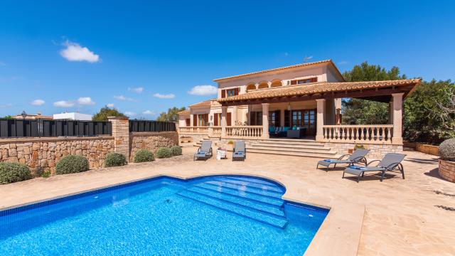 Rural Villa Sa Copinya  Blanca