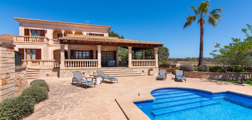Rural Villa Sa Copinya  Blanca