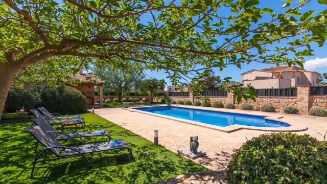 Rural Villa Sa Copinya  Blanca