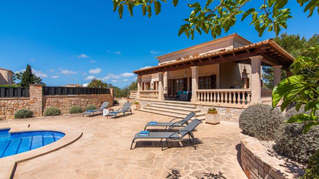 Rural Villa Sa Copinya  Blanca