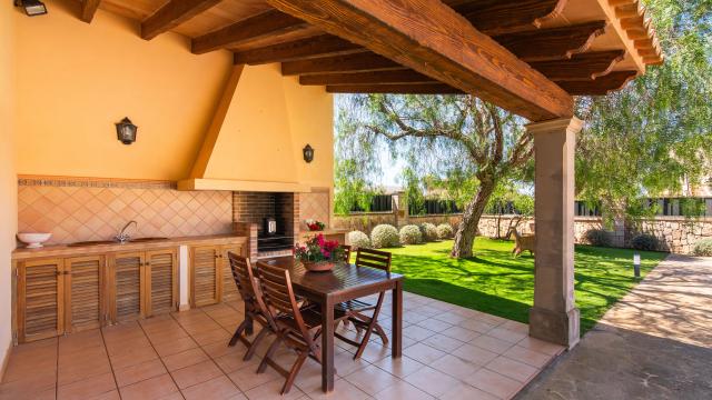 Rural Villa Sa Copinya  Blanca