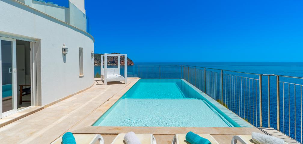 Urban Villa Blanca