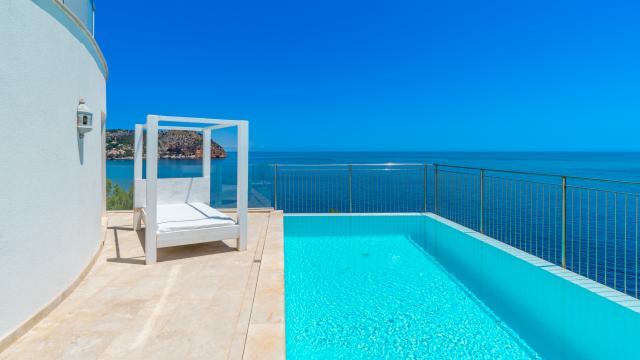 Urban Villa Blanca