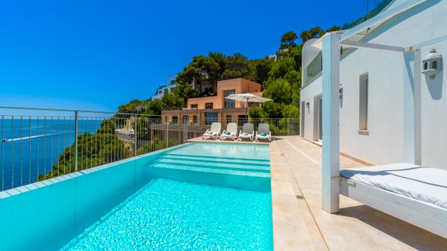 Urban Villa Blanca