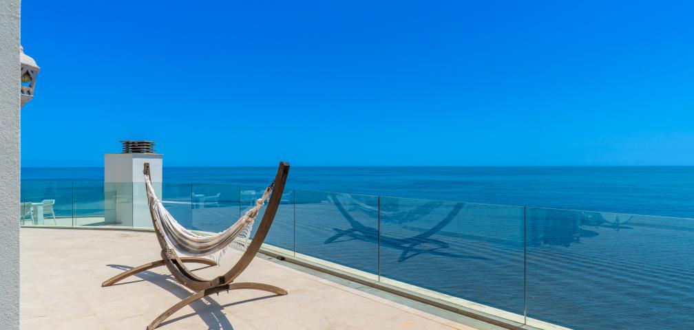 Urban Villa Blanca
