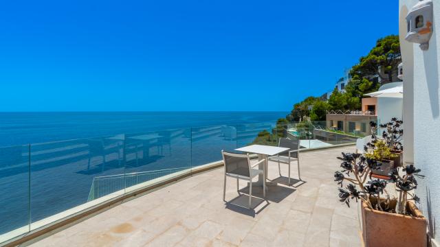 Urban Villa Blanca