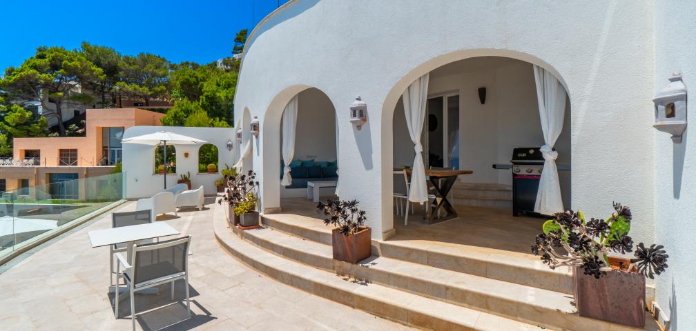 Urban Villa Blanca