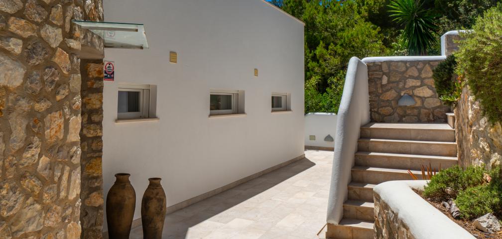 Urban Villa Blanca